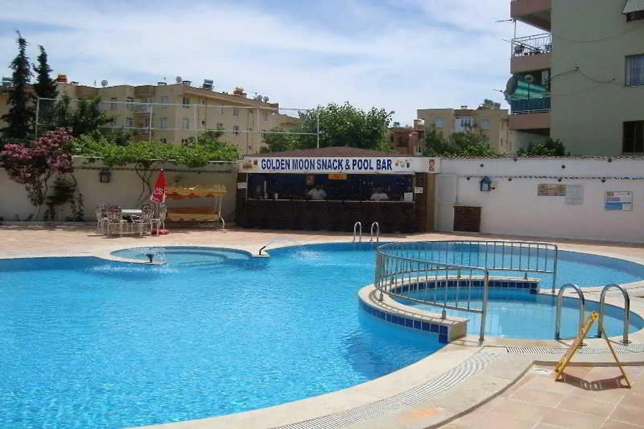 Golden Moon Apart Hotel Kusadası 2*,
